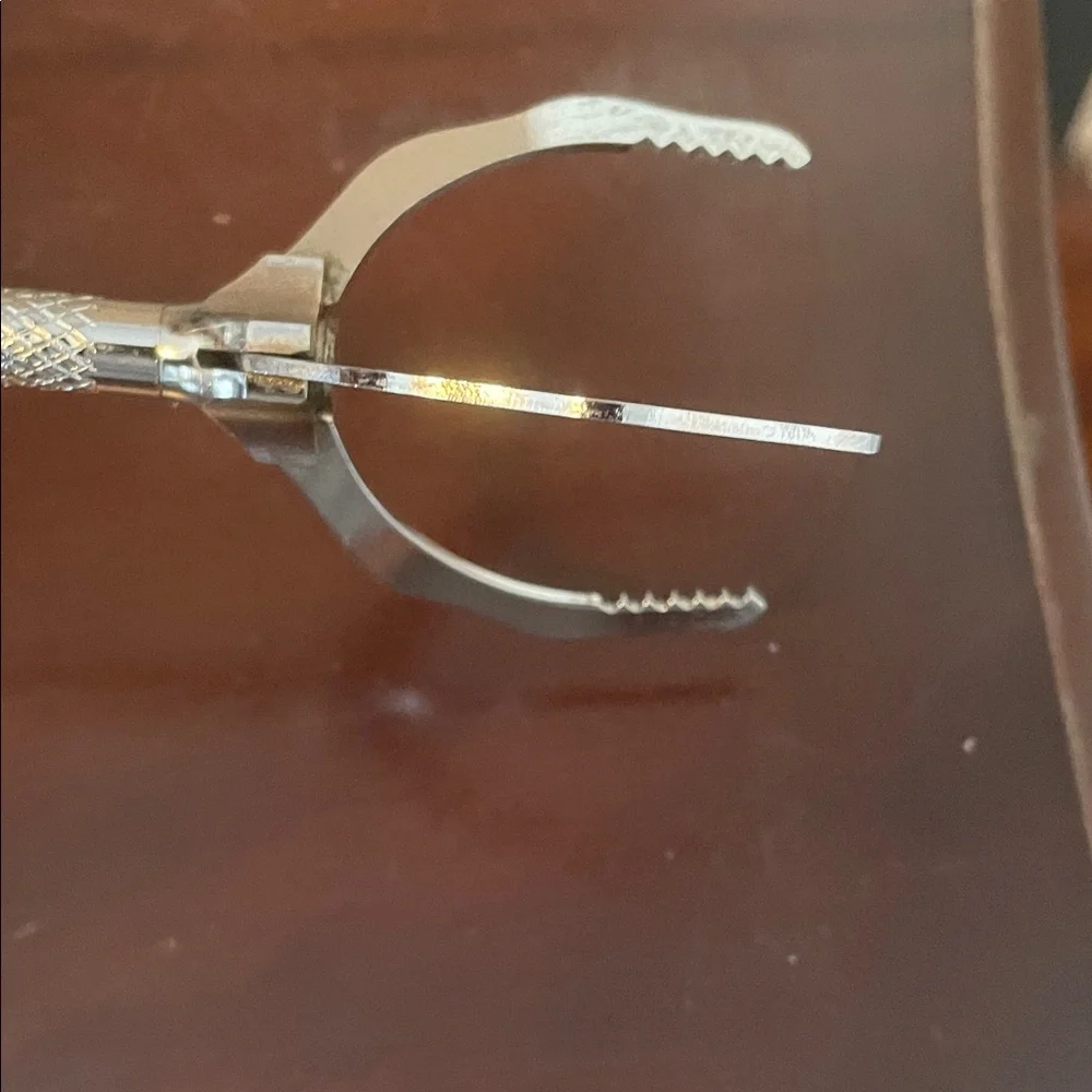 Vintage Silver Metal Tongs ice / sugar cubes